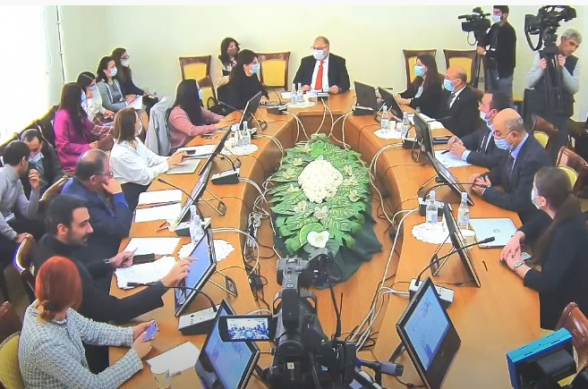Заседание Комиссии НС по государственно-правовым вопросам (прямой эфир)